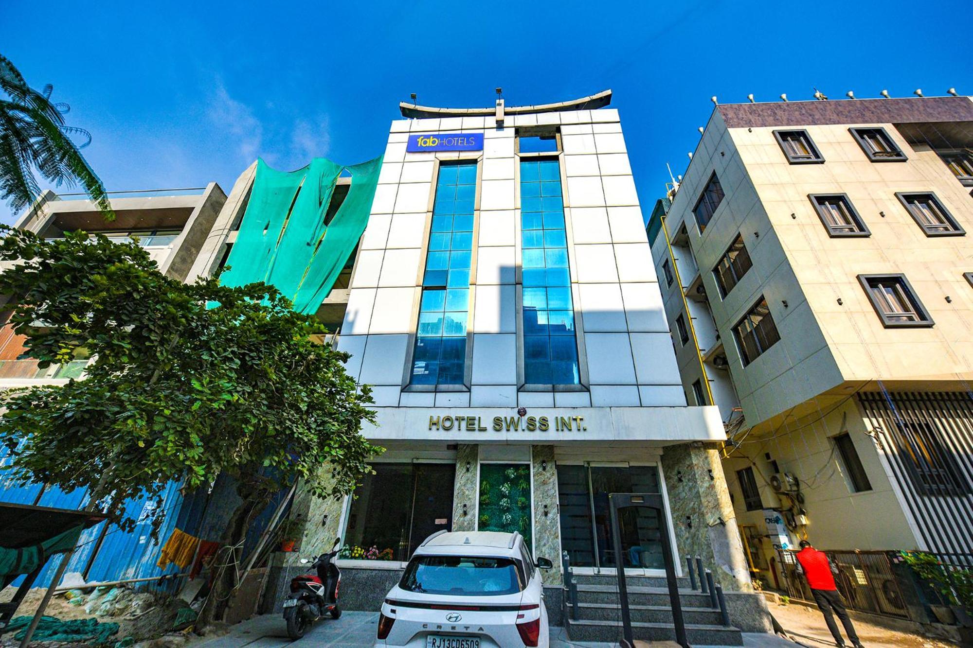 Fabhotel Swiss International Patel Nagar New Delhi Bagian luar foto