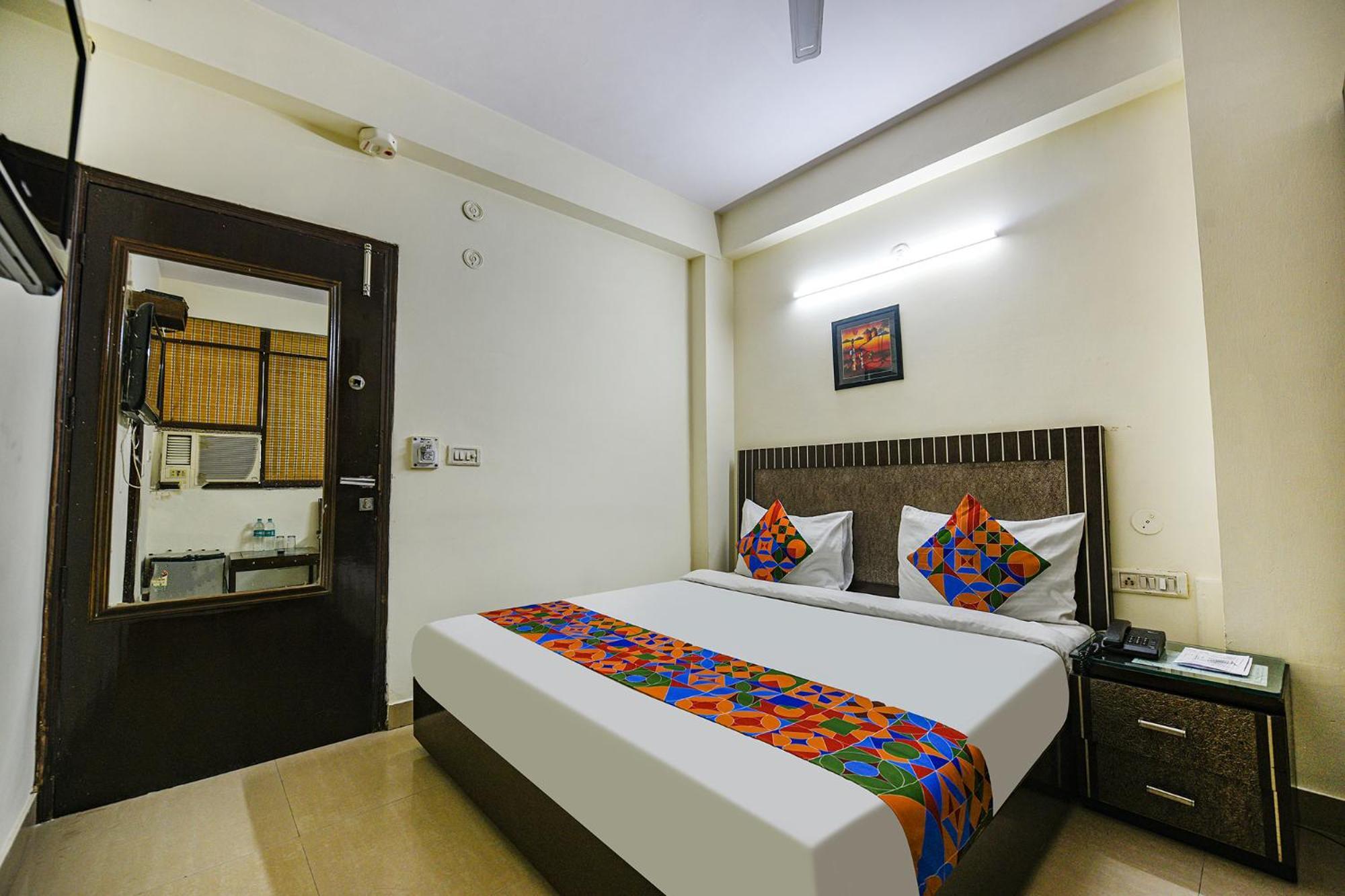 Fabhotel Swiss International Patel Nagar New Delhi Bagian luar foto