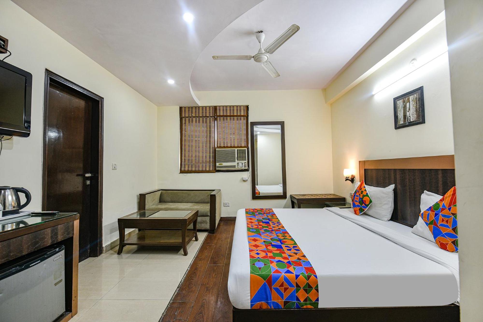 Fabhotel Swiss International Patel Nagar New Delhi Bagian luar foto
