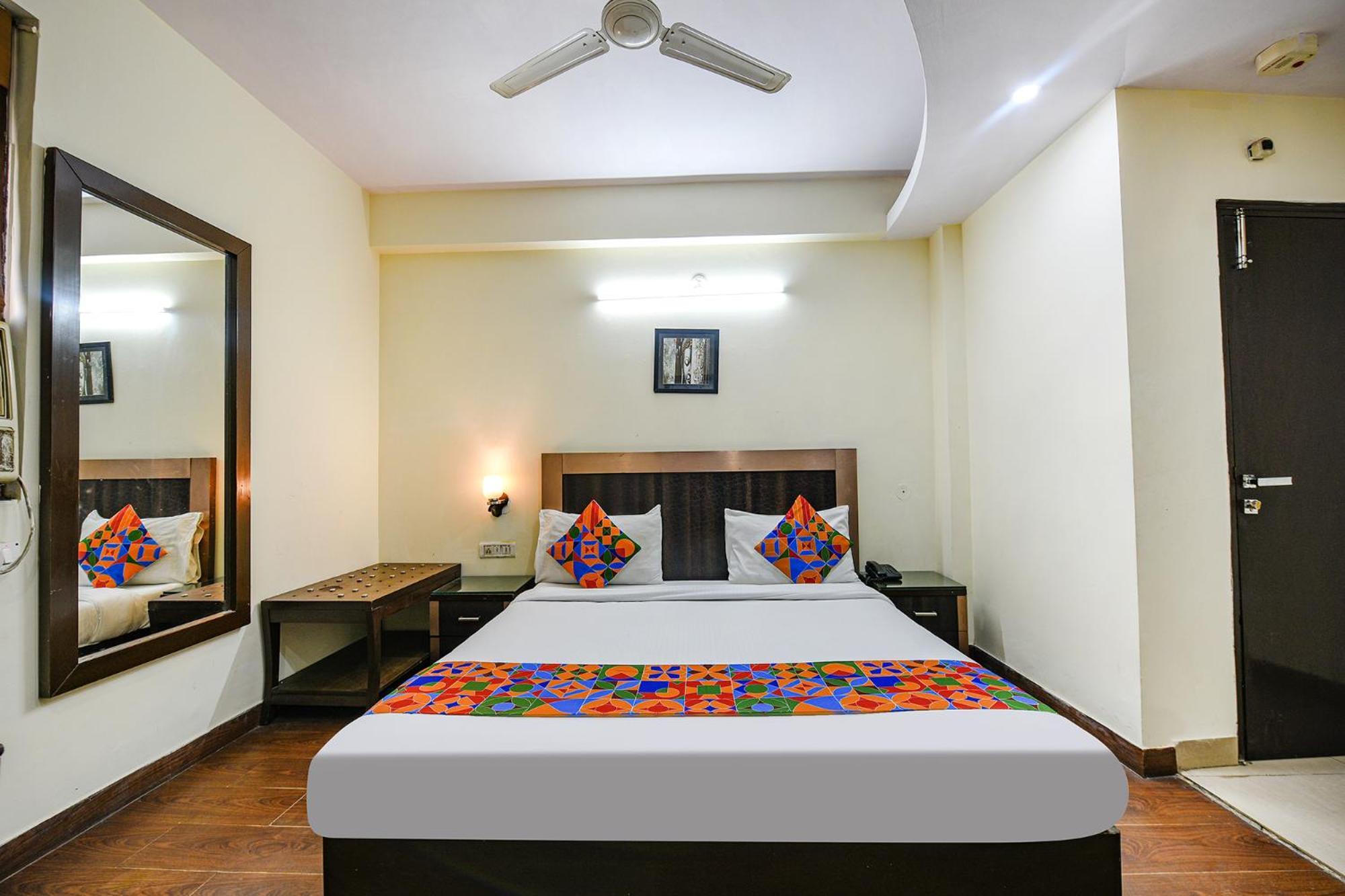 Fabhotel Swiss International Patel Nagar New Delhi Bagian luar foto